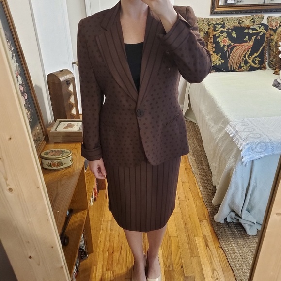 Vintage Christain Dior Blazer/Skirt Set- Size 10 - Picture 1 of 6